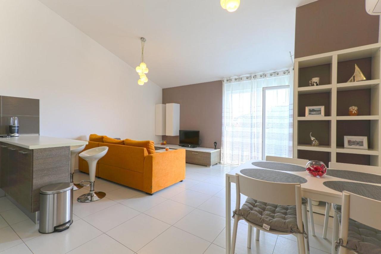 Apartamento Apartman M&A Pula Exterior foto