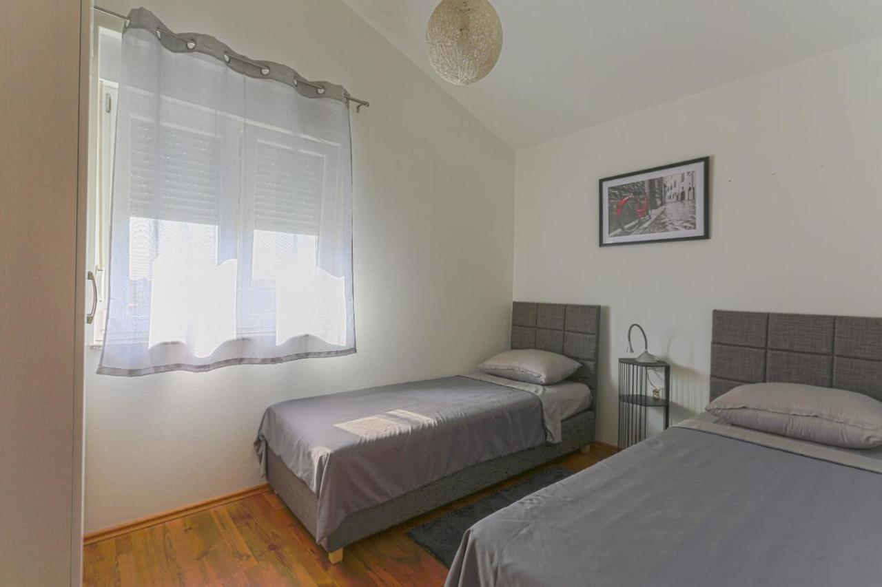 Apartamento Apartman M&A Pula Exterior foto